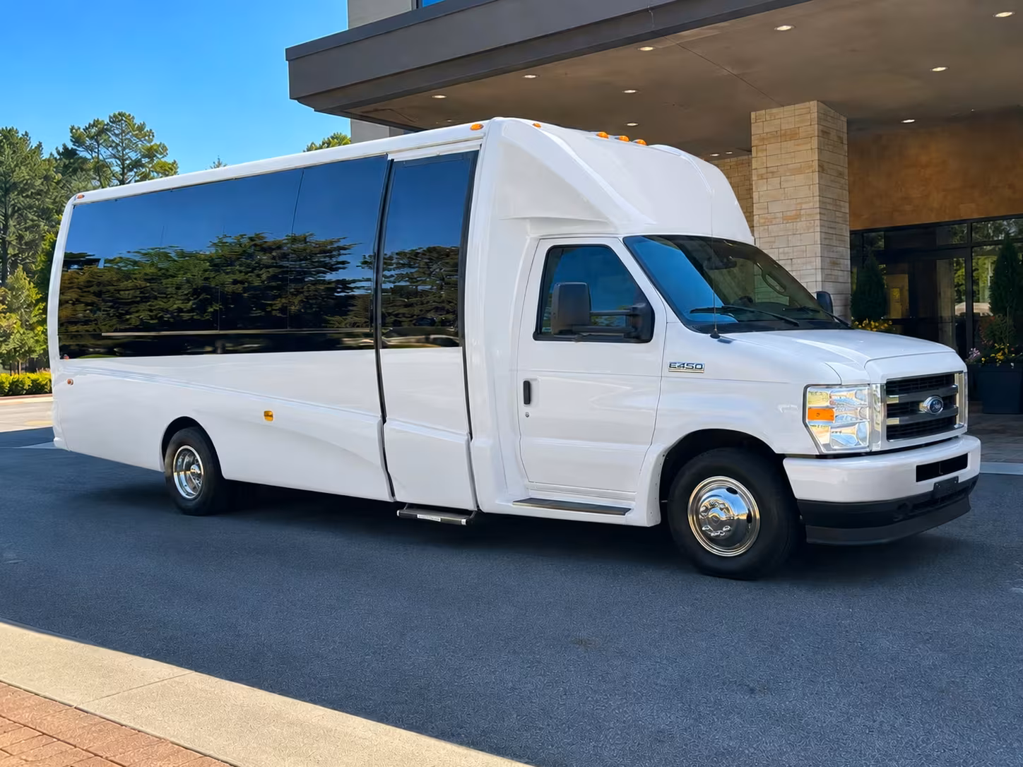 18 passenger minibus